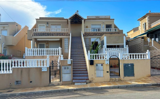Bungalow - Resale -
            San Miguel de Salinas - 62452