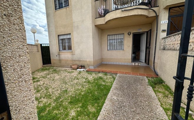 Bungalow - Resale - Torrevieja - Torrevieja