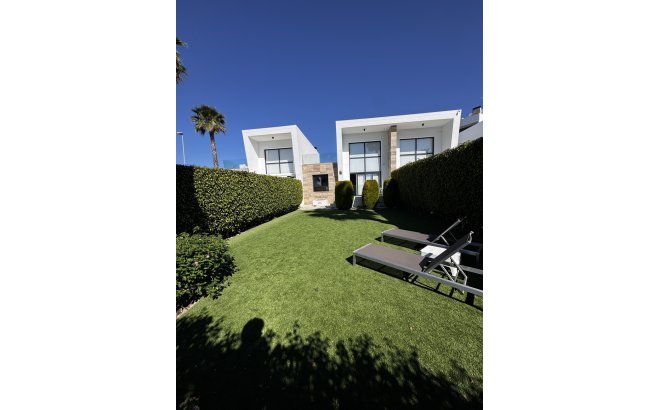 Dúplex - Herverkoop - Orihuela Costa -
                Costa Blanca