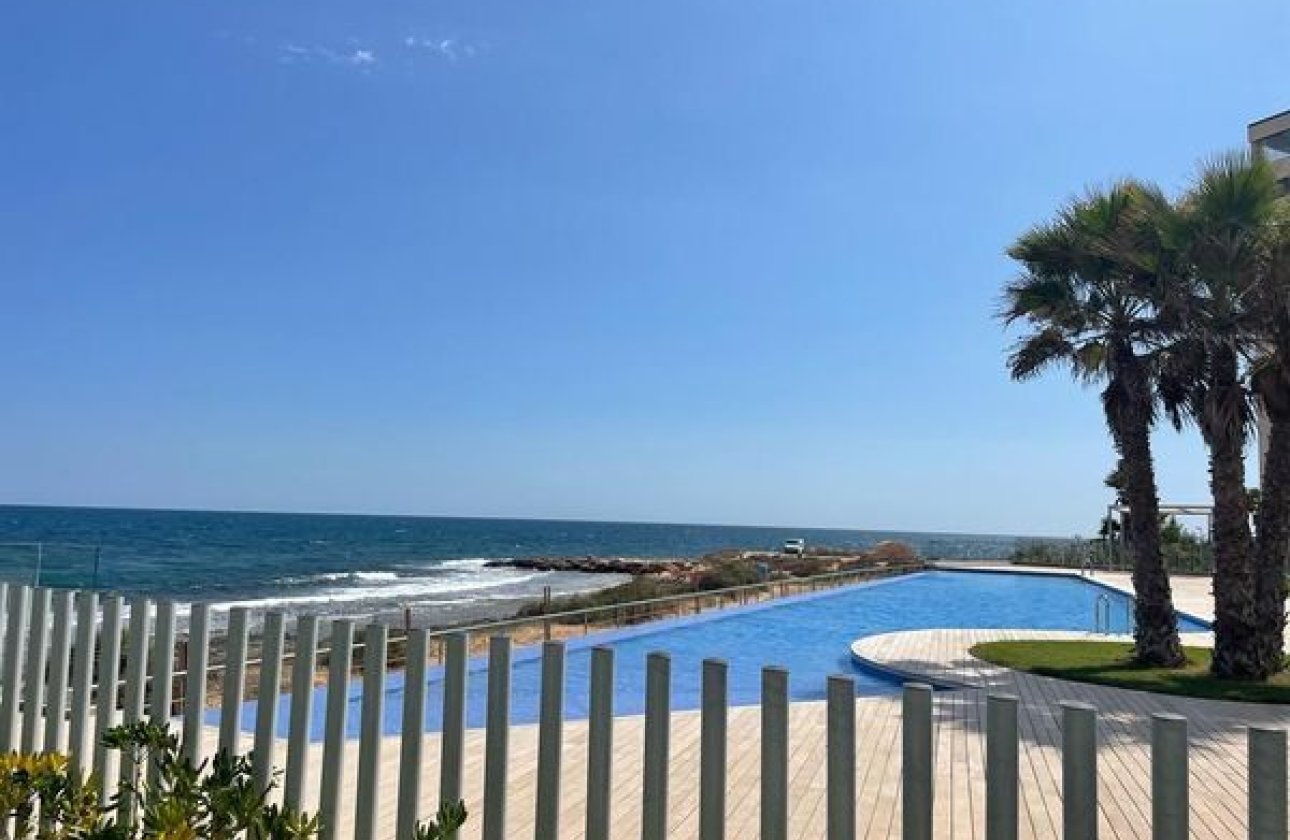 Herverkoop - Apartment Penthouse -
Punta Prima - Costa Blanca