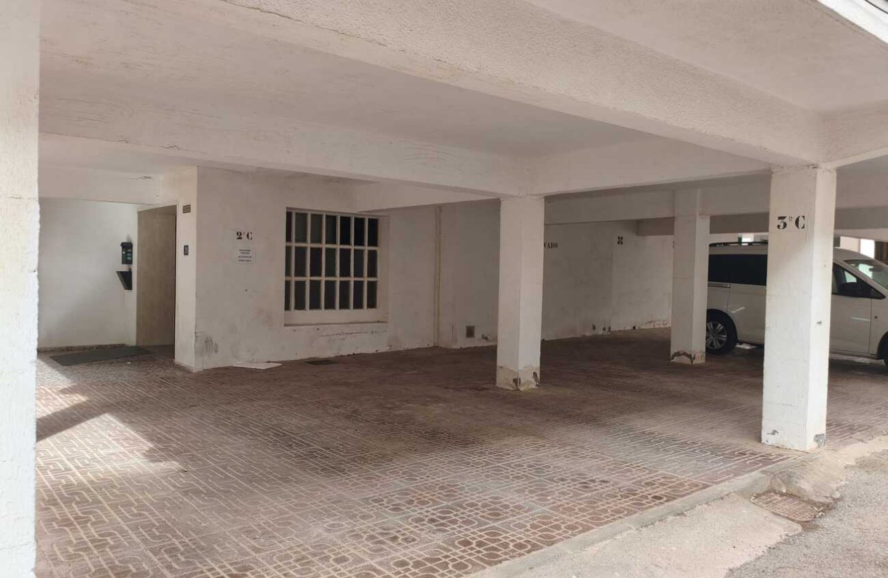 Herverkoop - Apartment Penthouse -
Punta Prima - Costa Blanca