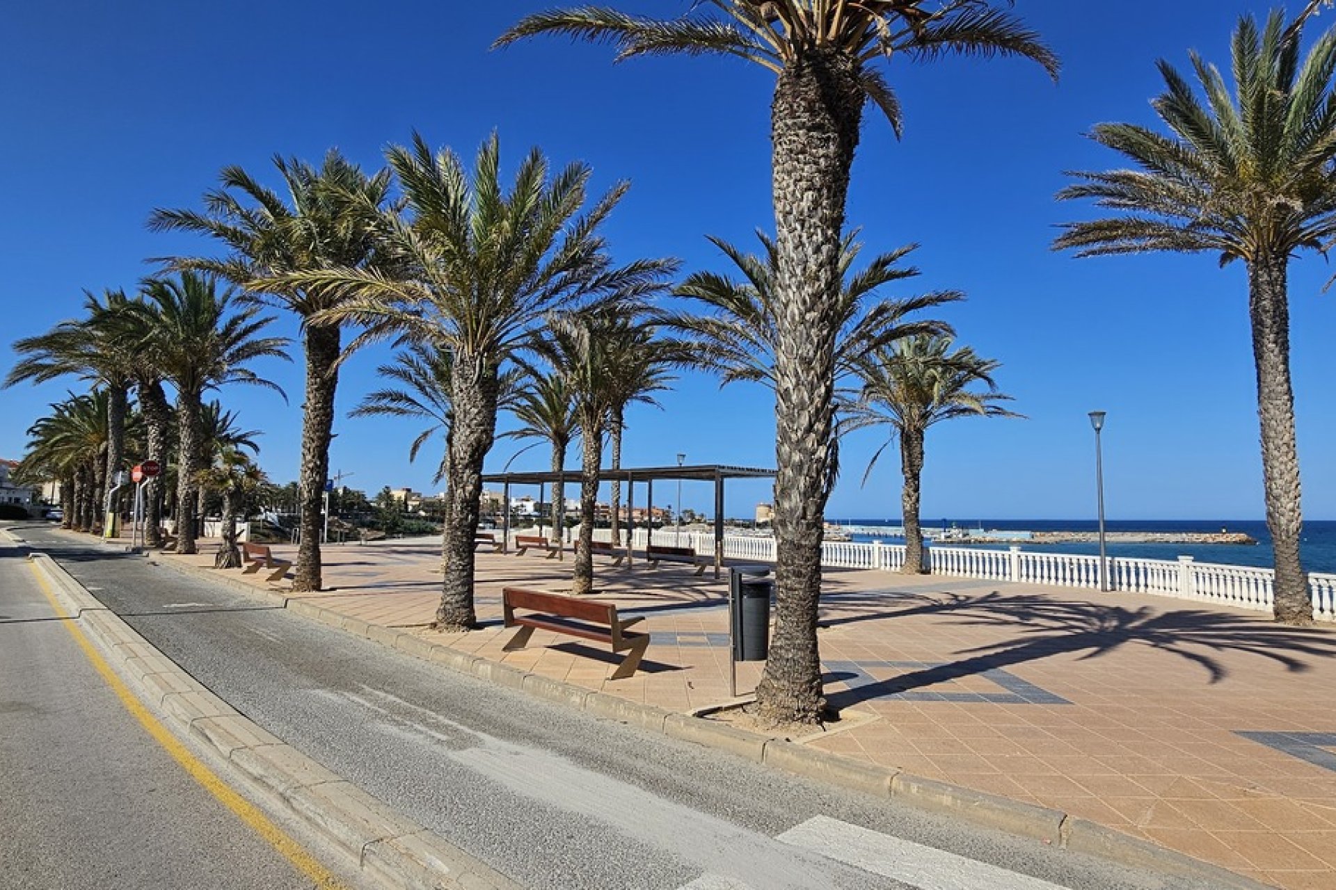 Herverkoop - Apartment Penthouse -
Torre de la Horadada - Playa