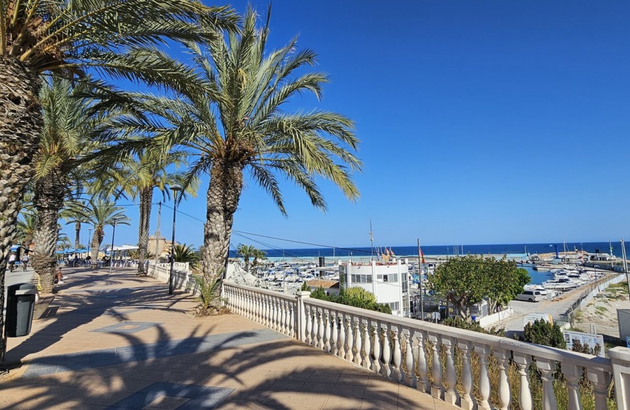 Herverkoop - Apartment Penthouse -
Torre de la Horadada - Playa
