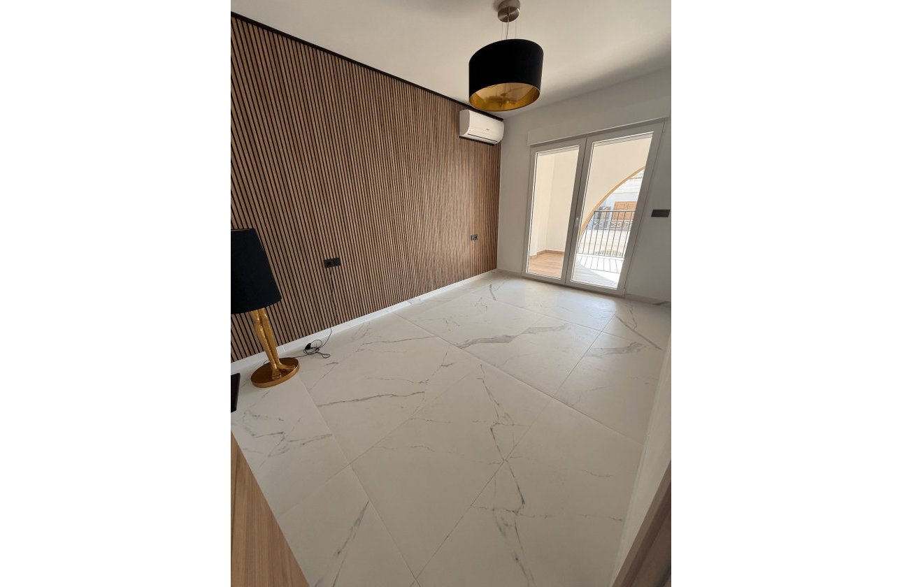 Herverkoop - Apartment Penthouse -
Torrevieja - Costa Blanca