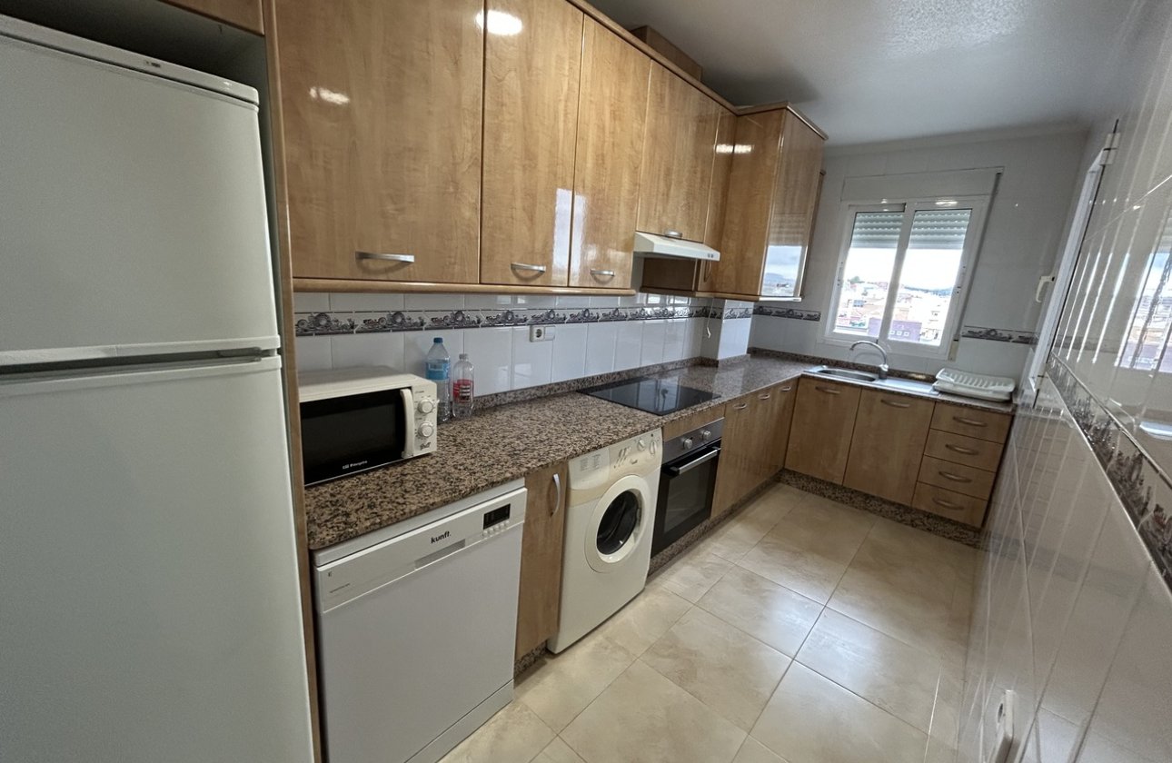 Herverkoop - Appartement -
2778 - Inland