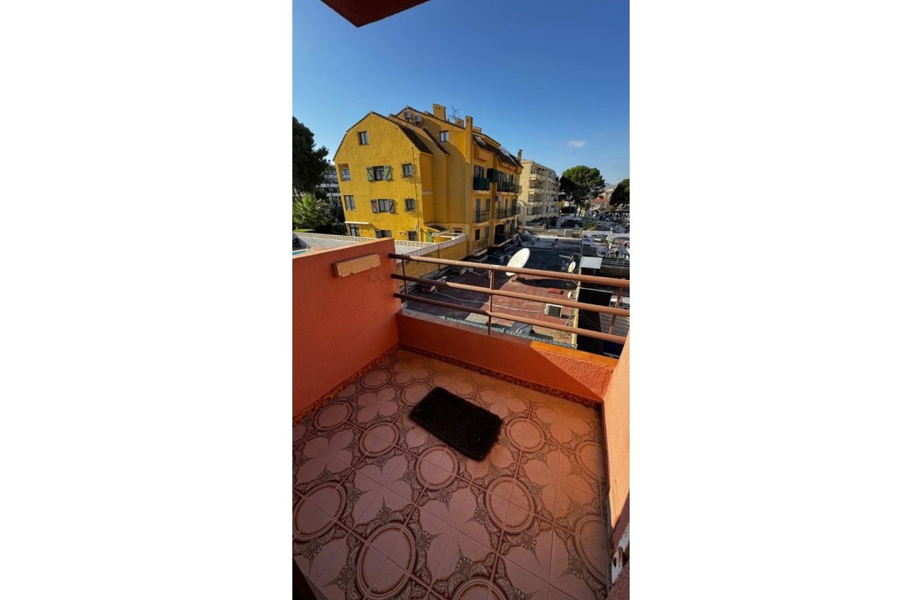 Herverkoop - Appartement -
Alfas del Pí - Albir