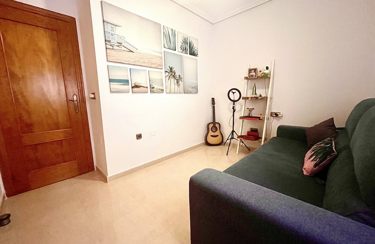 Herverkoop - Appartement -
Cabo Roig - Costa Blanca