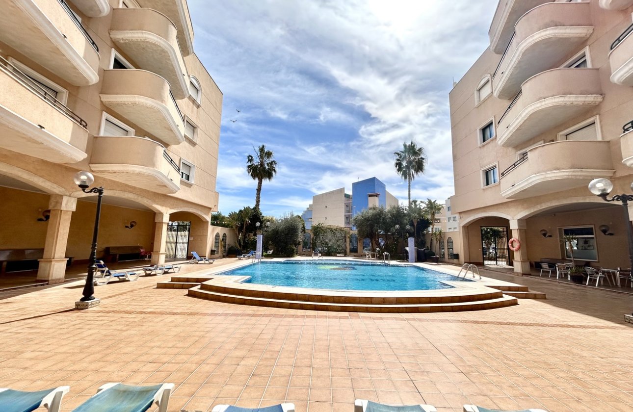 Herverkoop - Appartement -
Cabo Roig - Costa Blanca