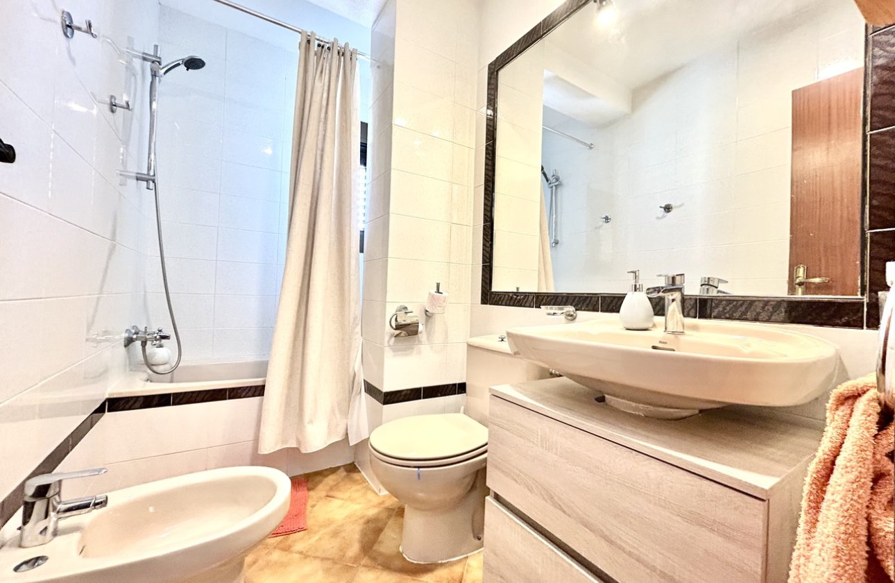 Herverkoop - Appartement -
Cabo Roig - Costa Blanca