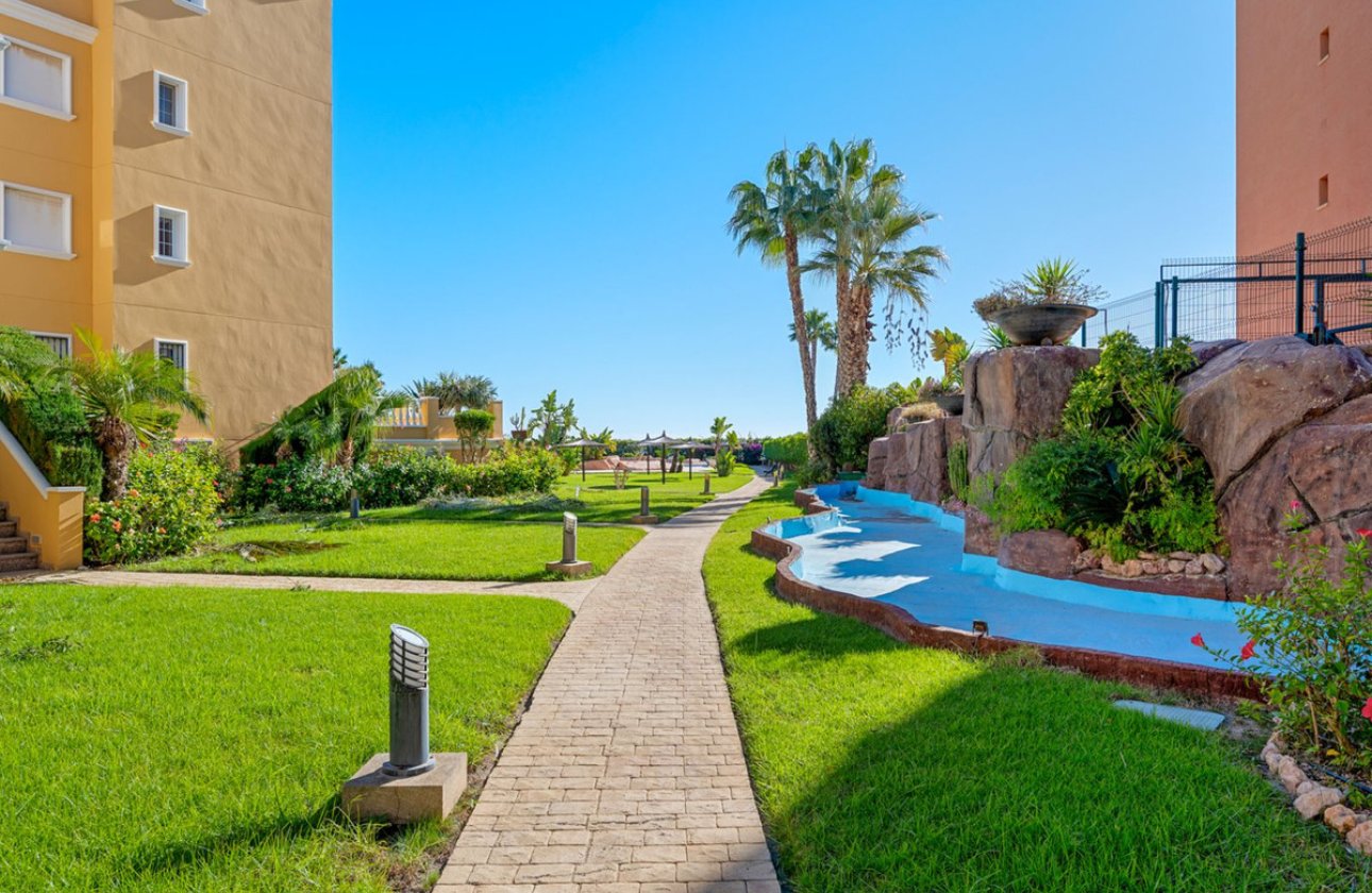 Herverkoop - Appartement -
Cabo Roig - Costa Blanca