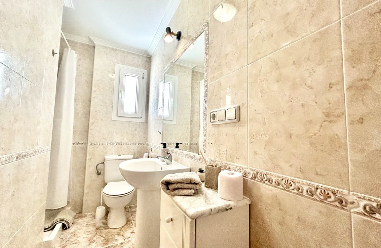 Herverkoop - Appartement -
Cabo Roig - Costa Blanca