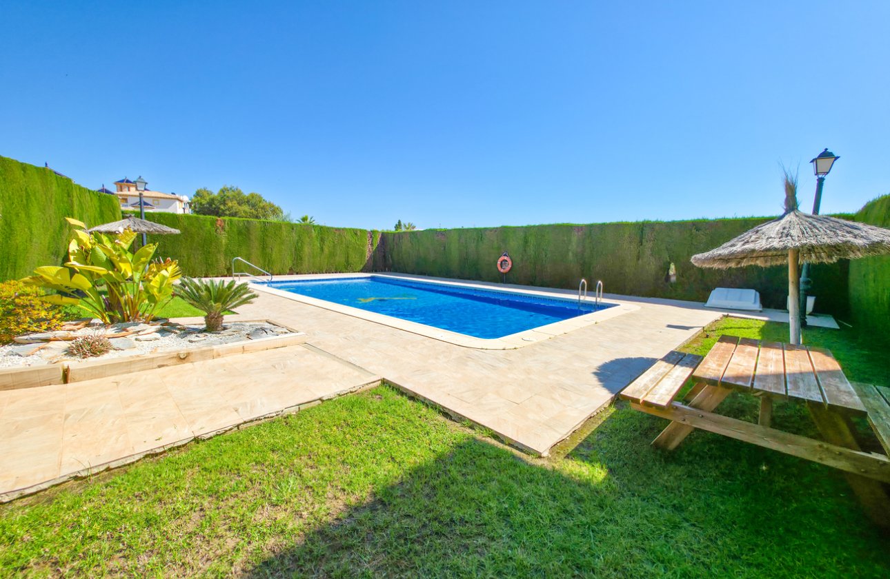 Herverkoop - Appartement -
Cabo Roig - Costa Blanca