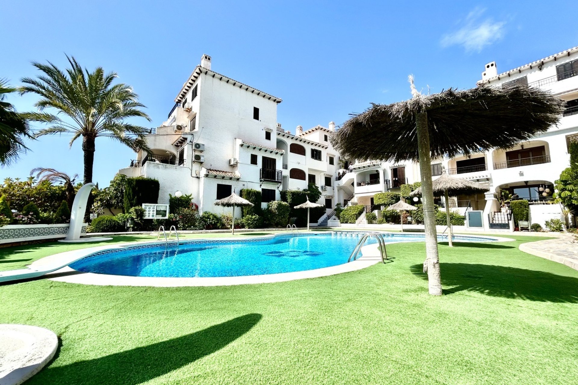 Herverkoop - Appartement -
Cabo Roig - Costa Blanca