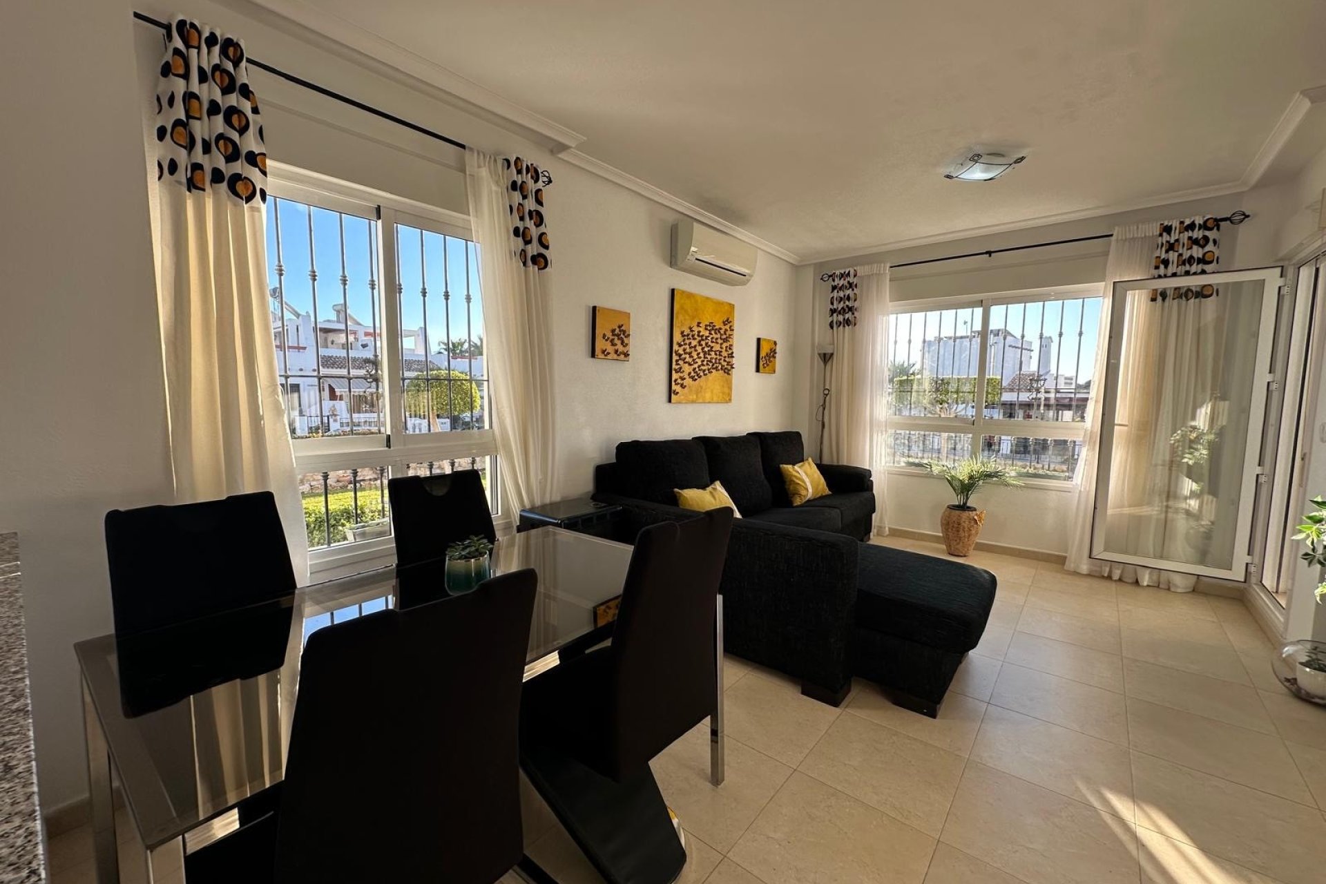 Herverkoop - Appartement -
Campoamor - Costa Blanca
