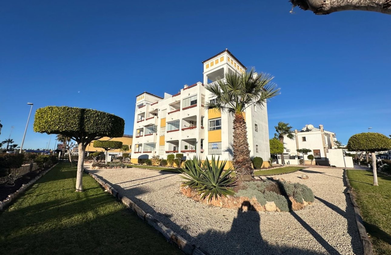 Herverkoop - Appartement -
Campoamor - Costa Blanca