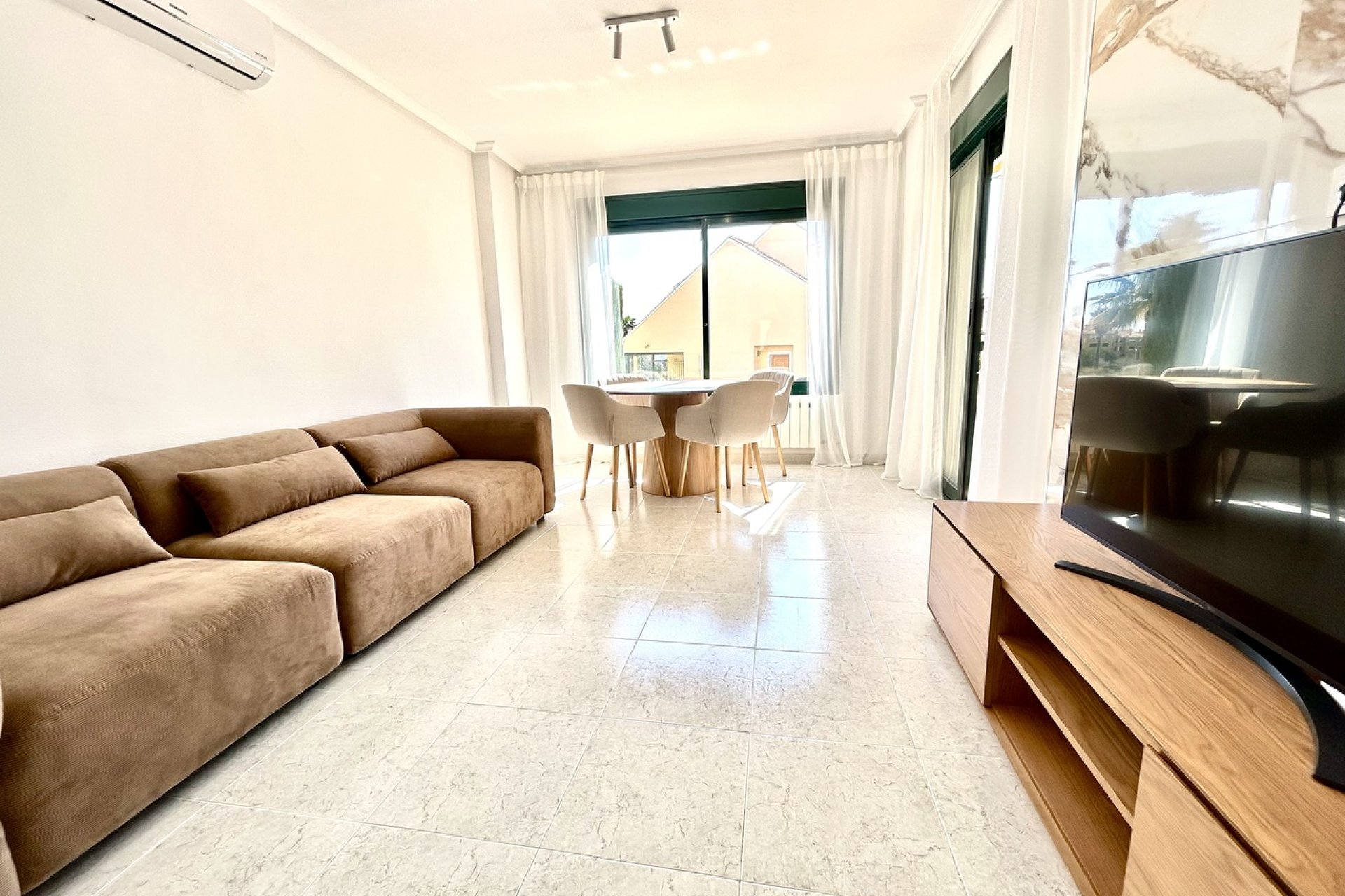 Herverkoop - Appartement -
Campoamor - Costa Blanca