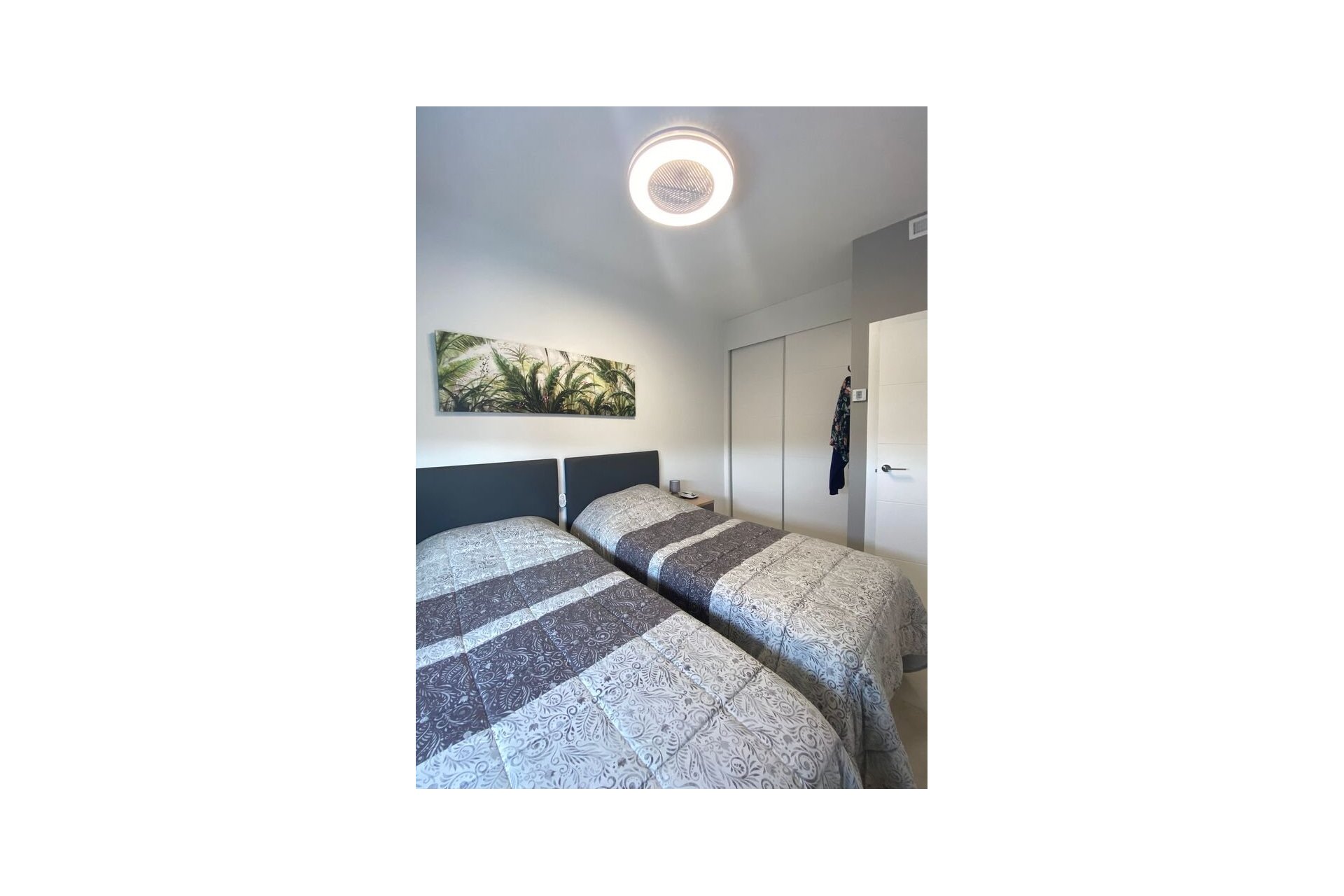 Herverkoop - Appartement -
Dehesa de Campoamor - Las Filipinas