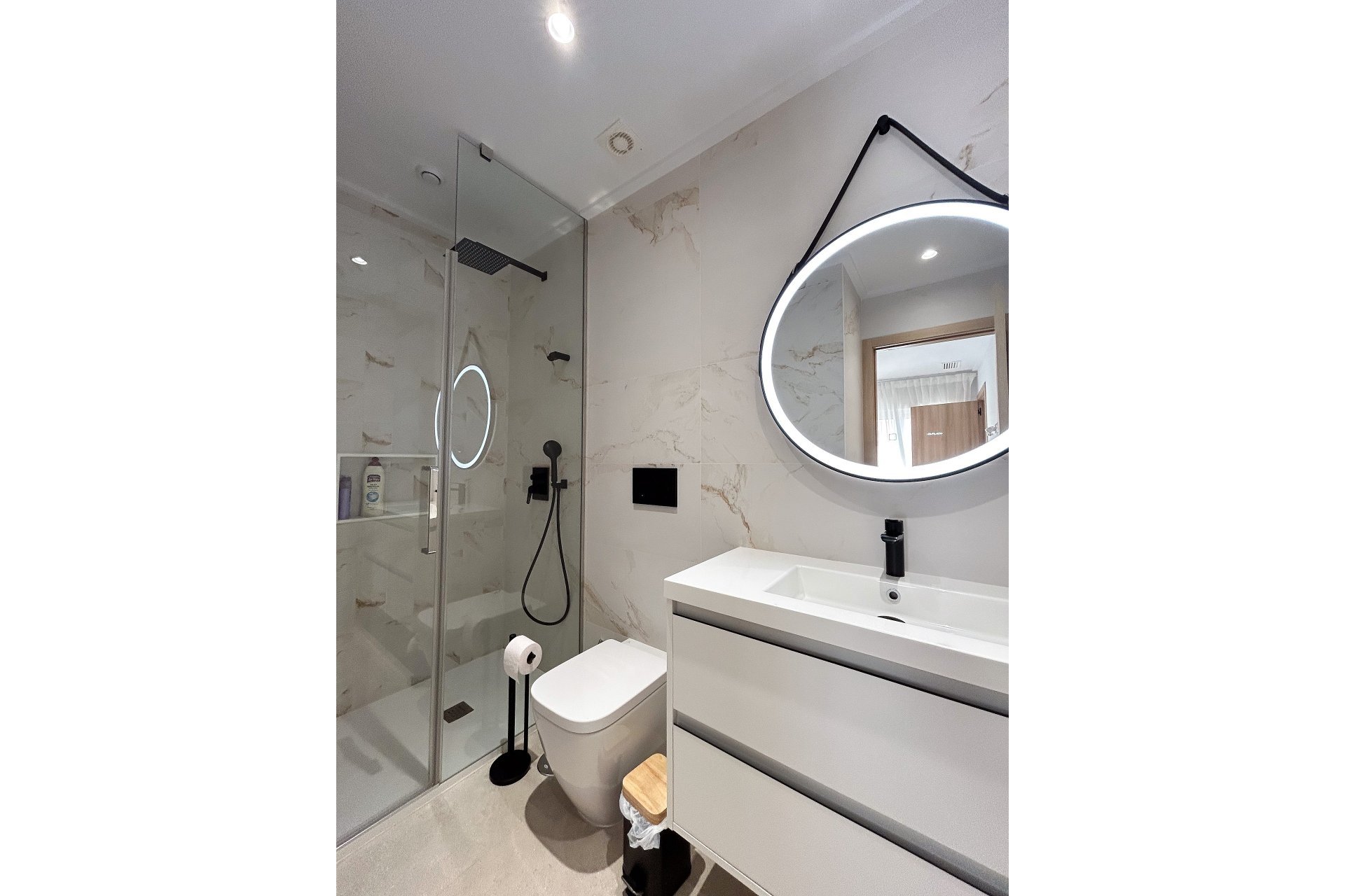 Herverkoop - Appartement -
El Raso - Costa Blanca