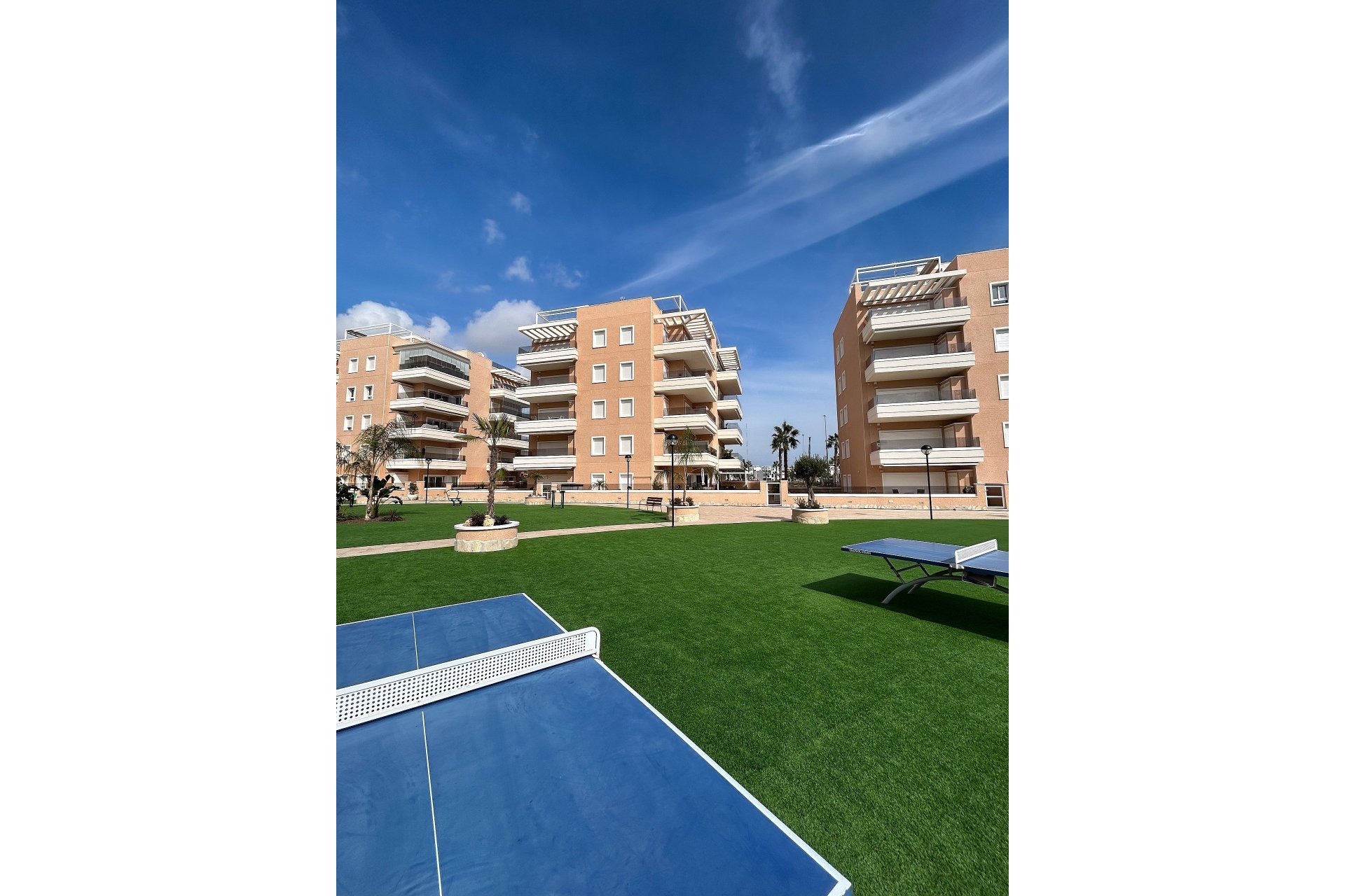 Herverkoop - Appartement -
El Raso - Costa Blanca