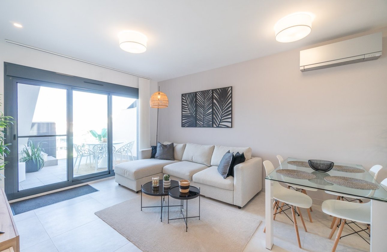 Herverkoop - Appartement -
El Raso - Costa Blanca