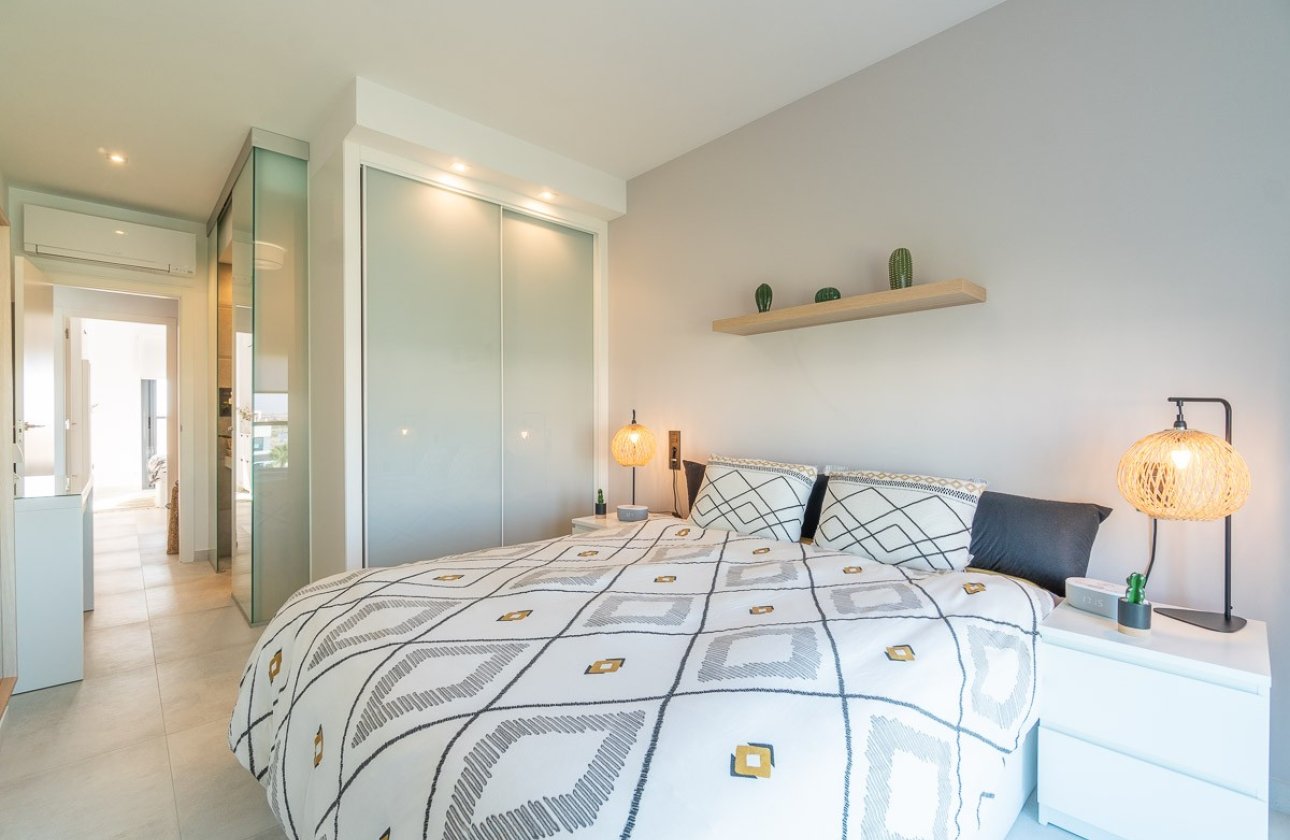 Herverkoop - Appartement -
El Raso - Costa Blanca