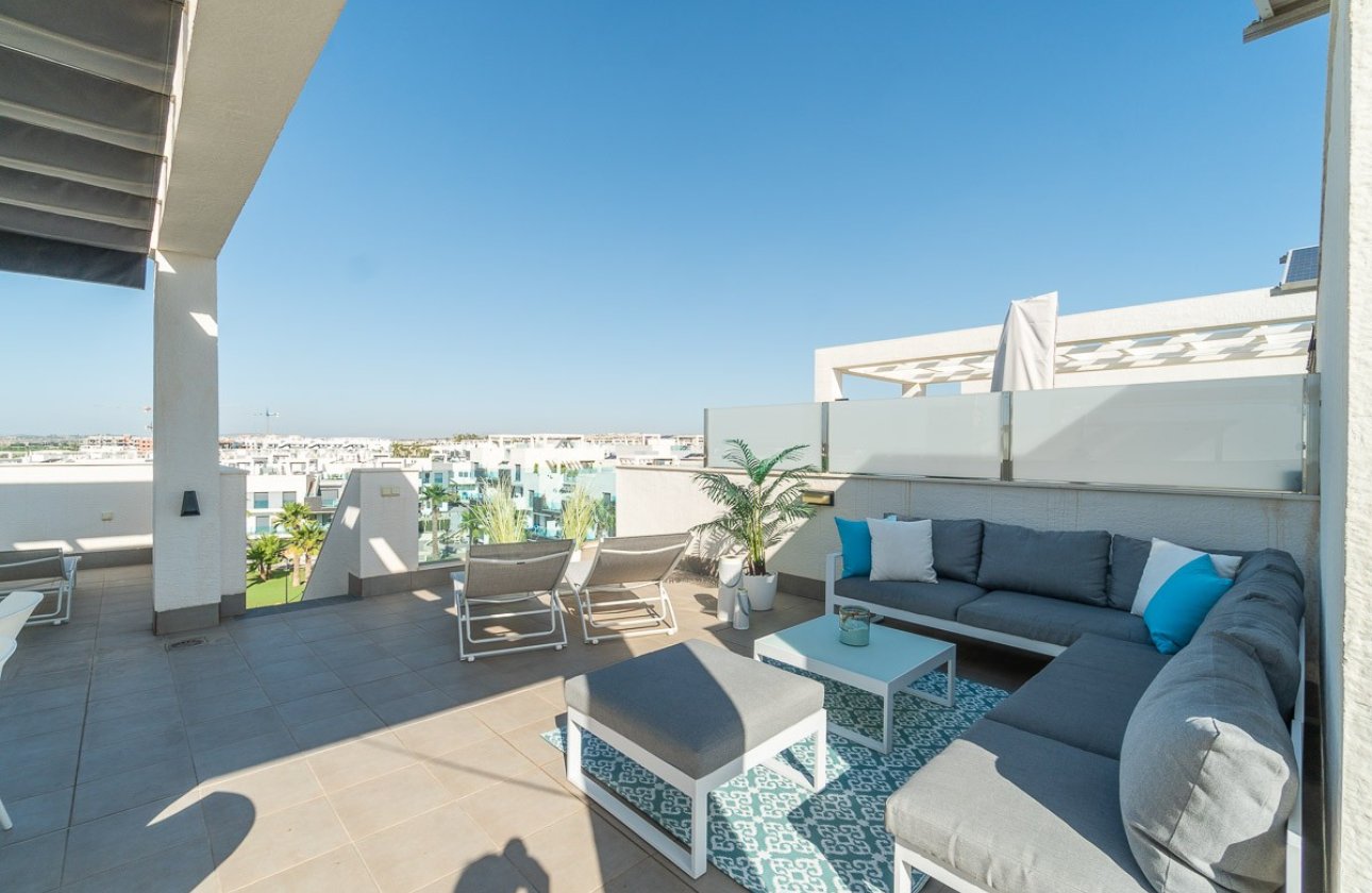Herverkoop - Appartement -
El Raso - Costa Blanca