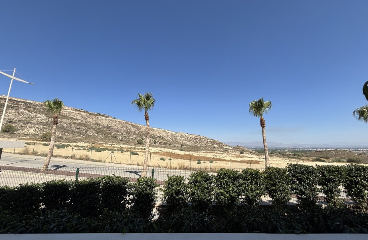 Herverkoop - Appartement -
La Finca Golf Resort - Inland