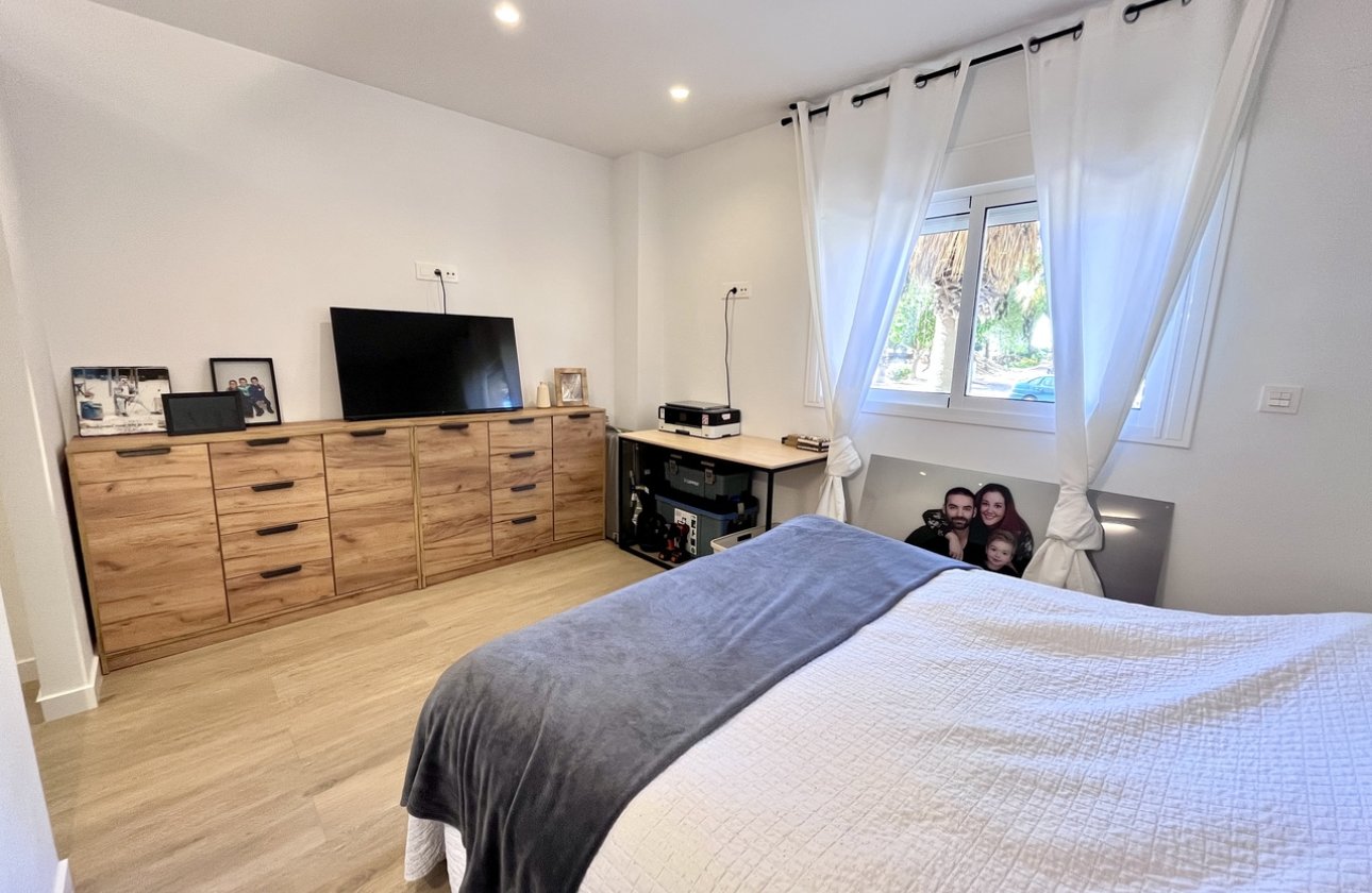 Herverkoop - Appartement -
La Mata - Costa Blanca