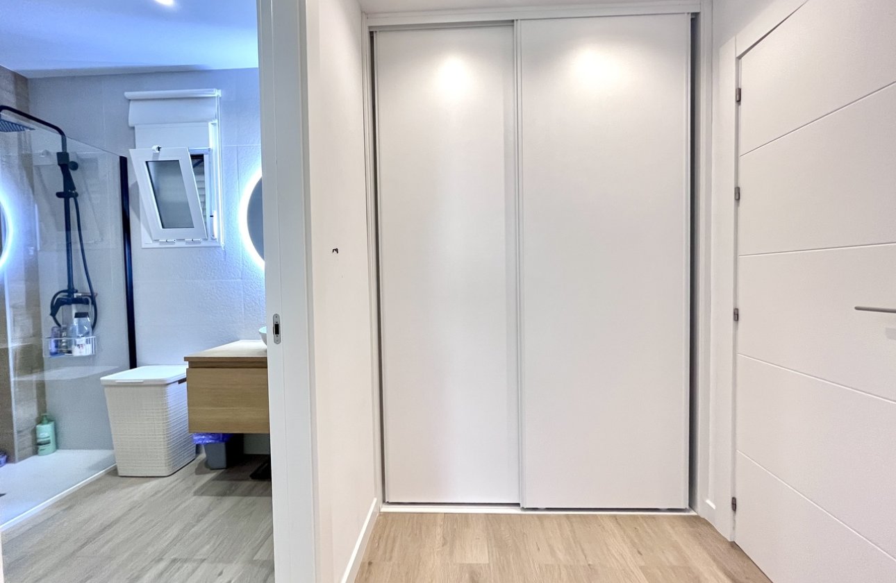 Herverkoop - Appartement -
La Mata - Costa Blanca