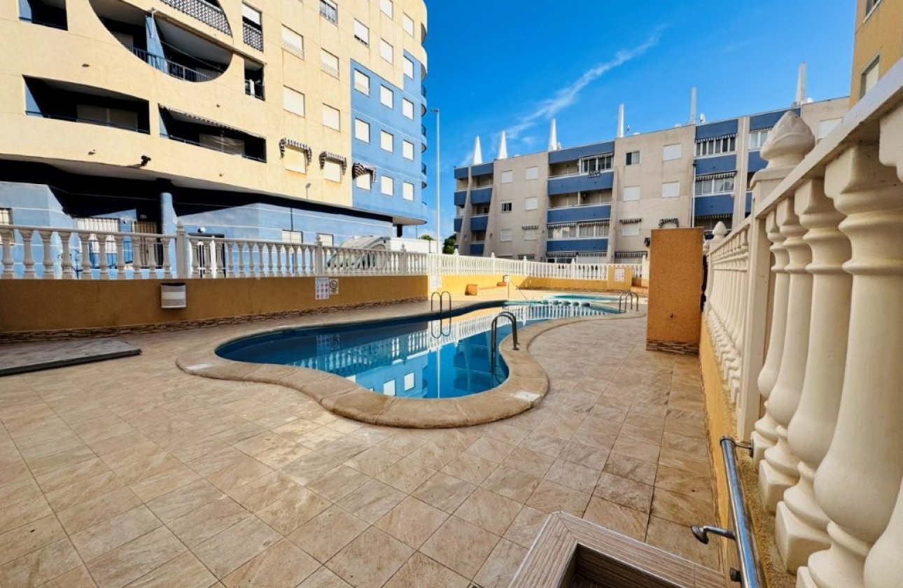 Herverkoop - Appartement -
La Mata - Costa Blanca