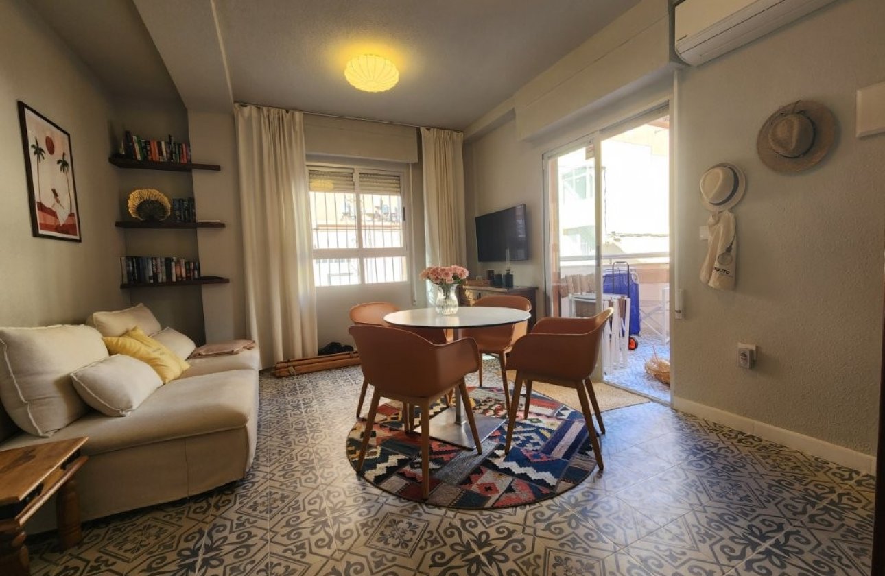 Herverkoop - Appartement -
La Mata - Costa Blanca