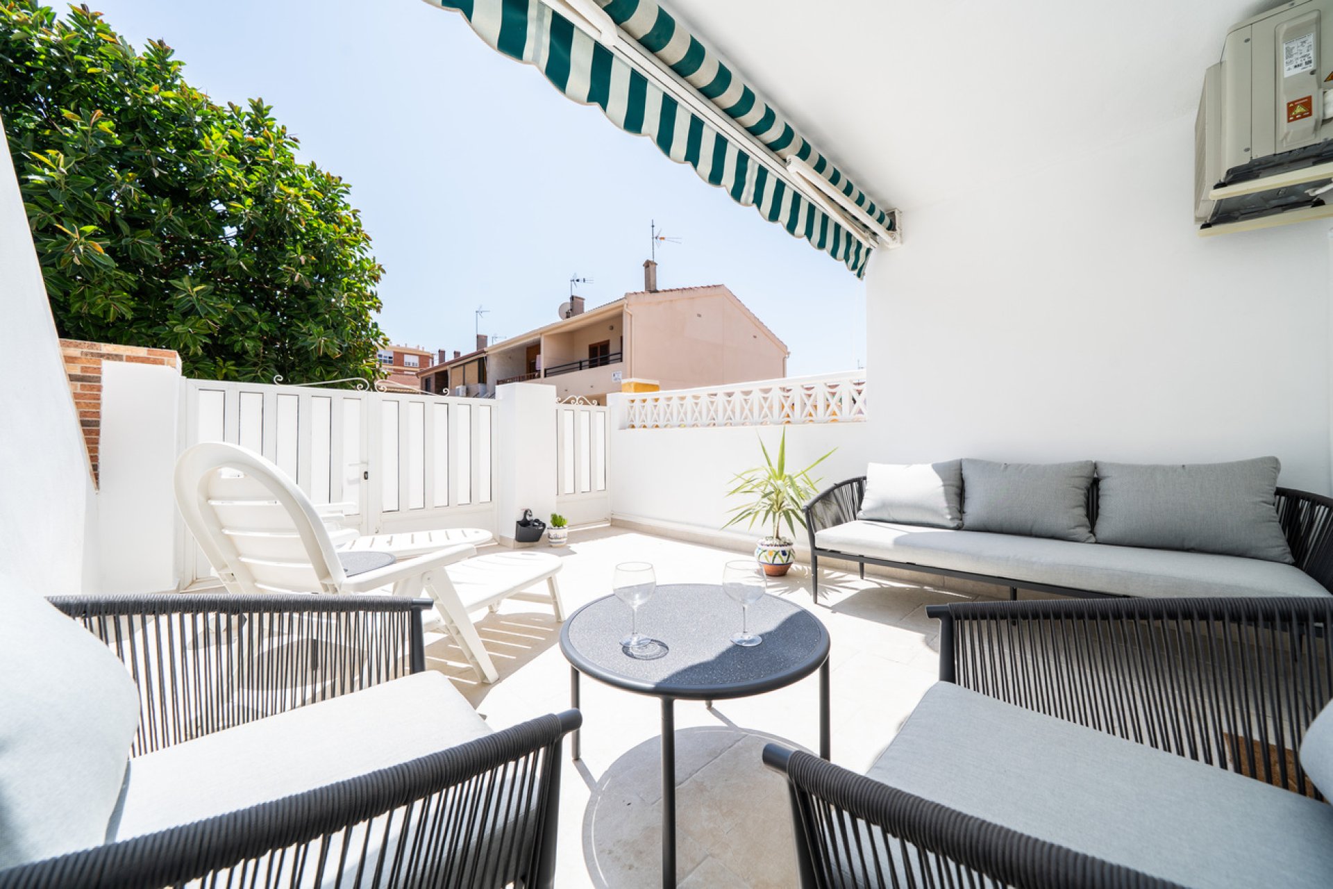 Herverkoop - Appartement -
La Veleta - Costa Blanca