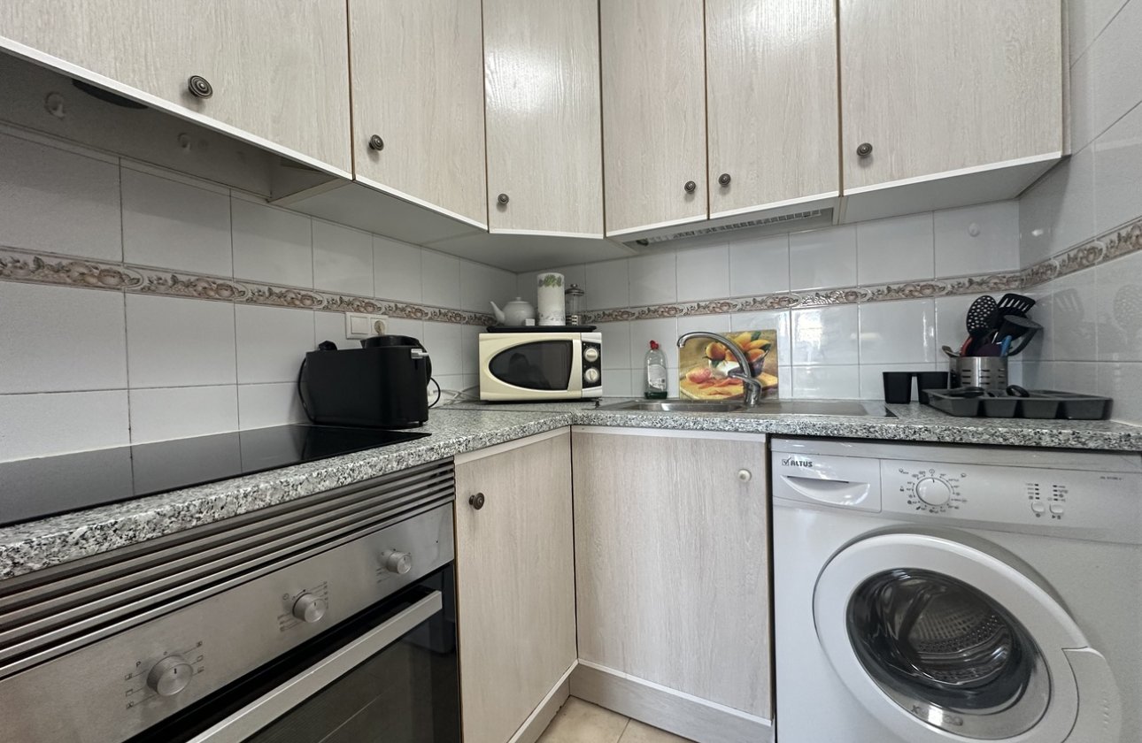 Herverkoop - Appartement -
La Zenia - Costa Blanca