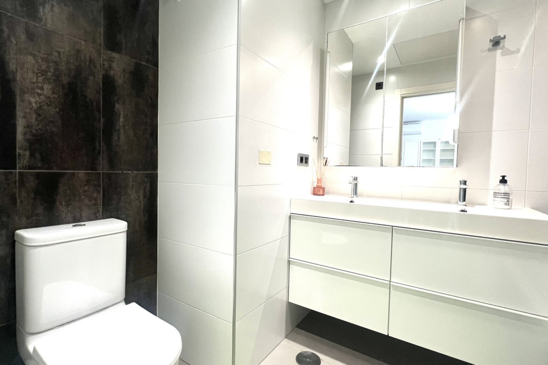 Herverkoop - Appartement -
La Zenia - Costa Blanca