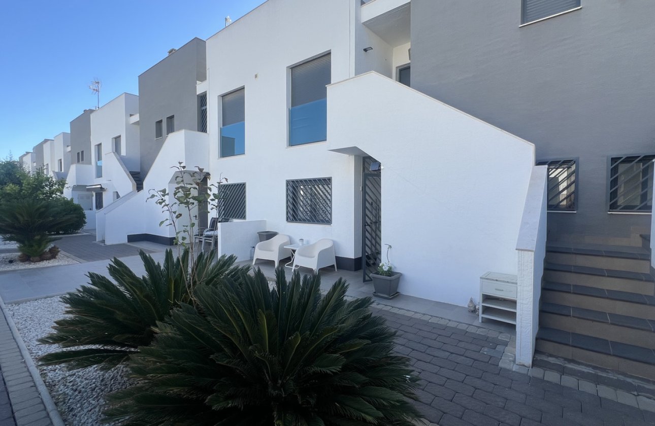 Herverkoop - Appartement -
La Zenia - Costa Blanca