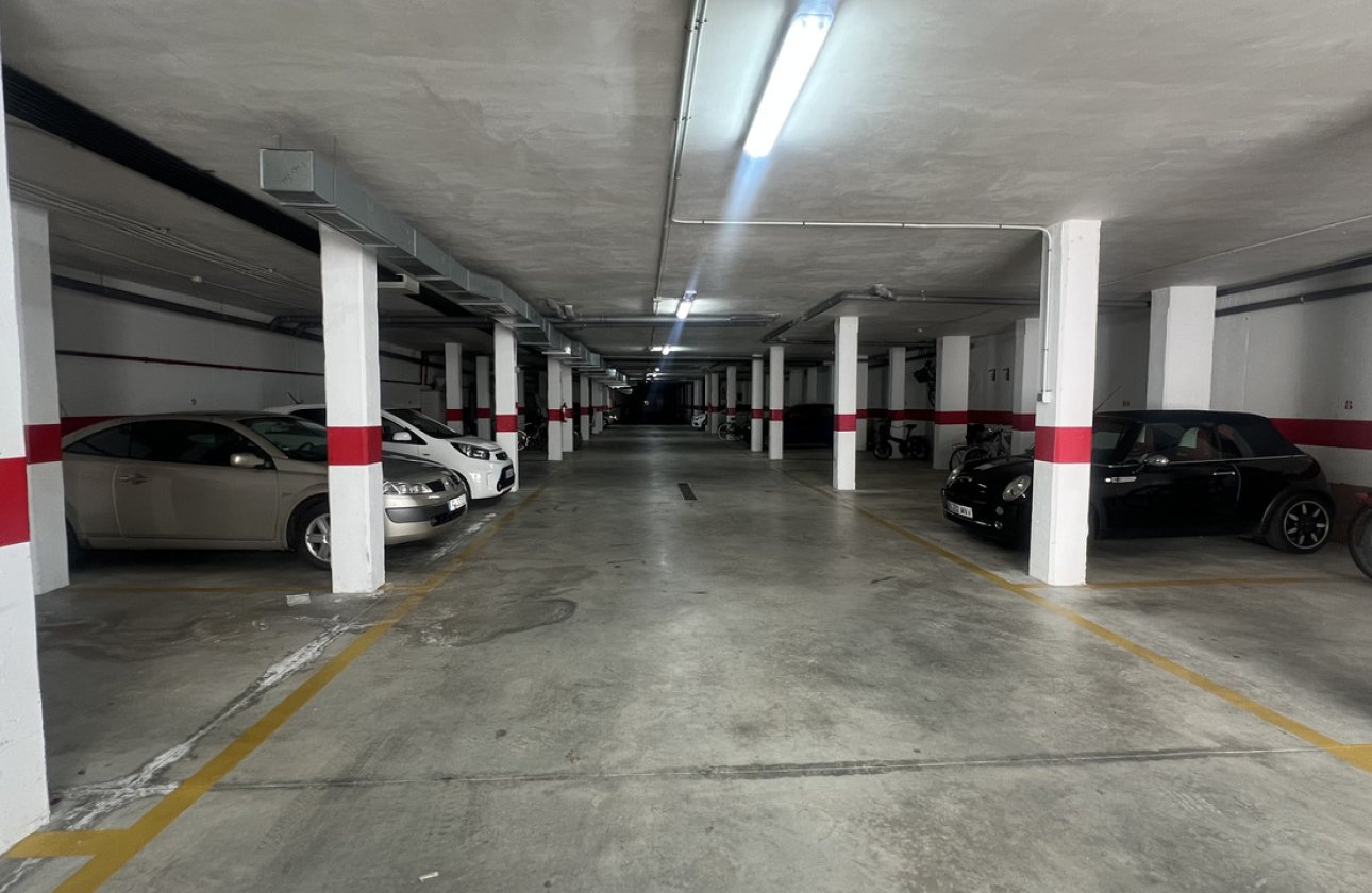 Herverkoop - Appartement -
La Zenia - Costa Blanca