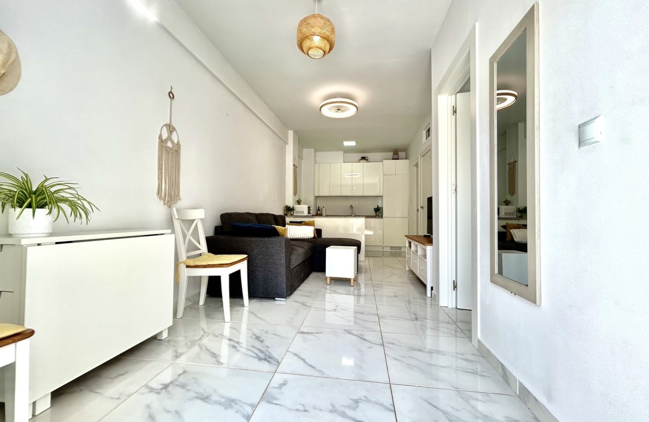 Herverkoop - Appartement -
La Zenia - Costa Blanca