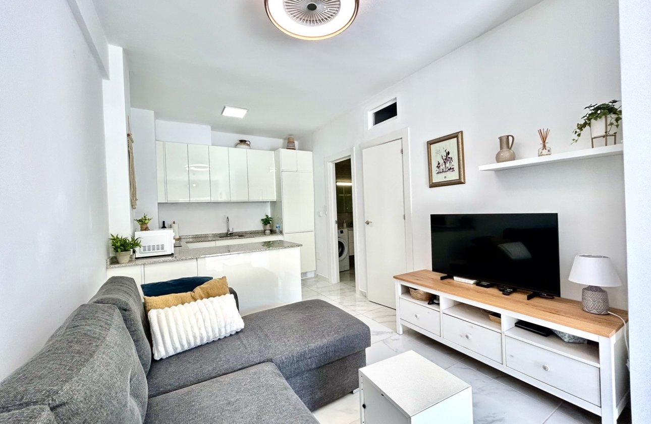 Herverkoop - Appartement -
La Zenia - Costa Blanca