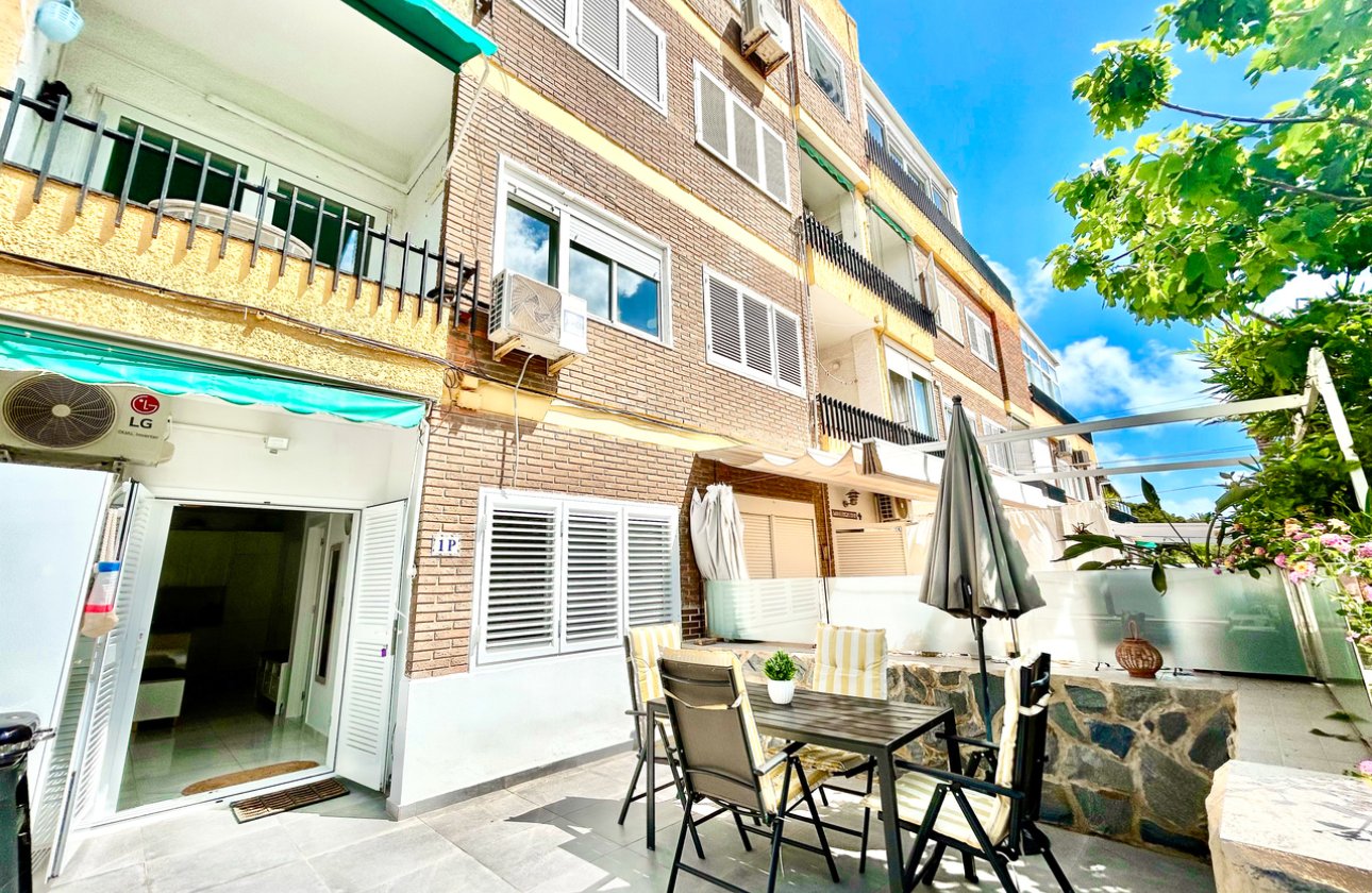 Herverkoop - Appartement -
La Zenia - Costa Blanca