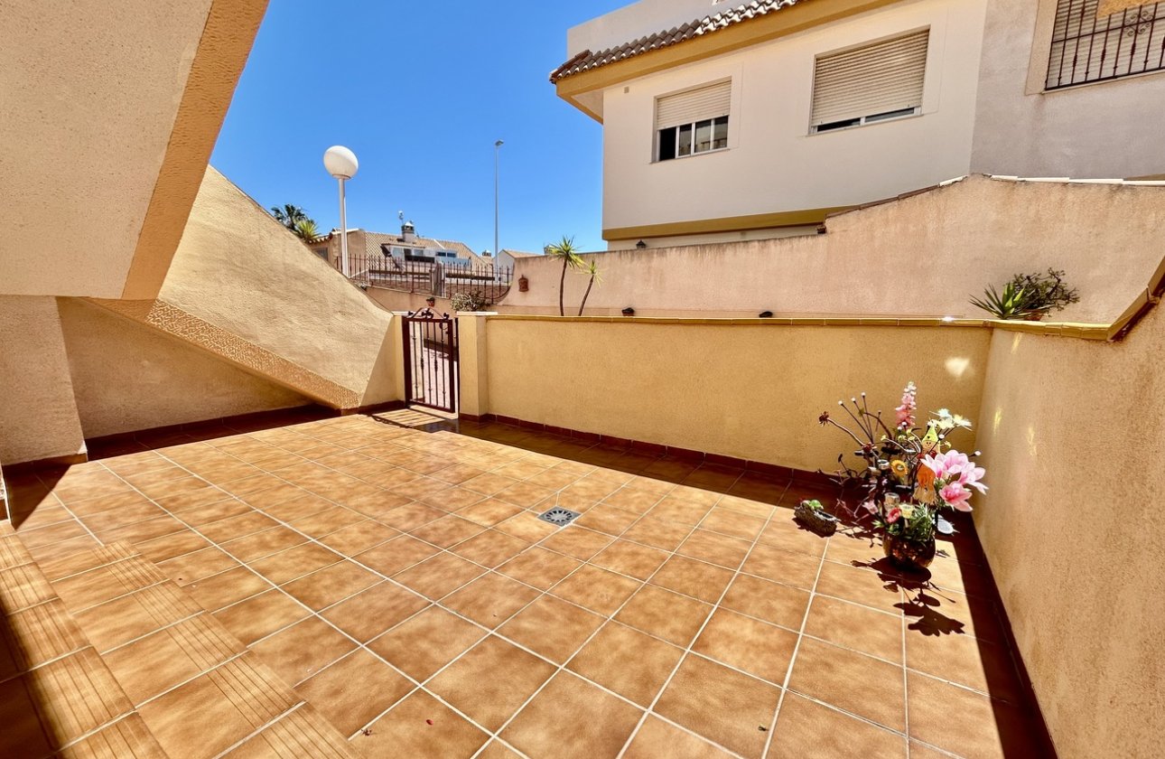 Herverkoop - Appartement -
La Zenia - Costa Blanca