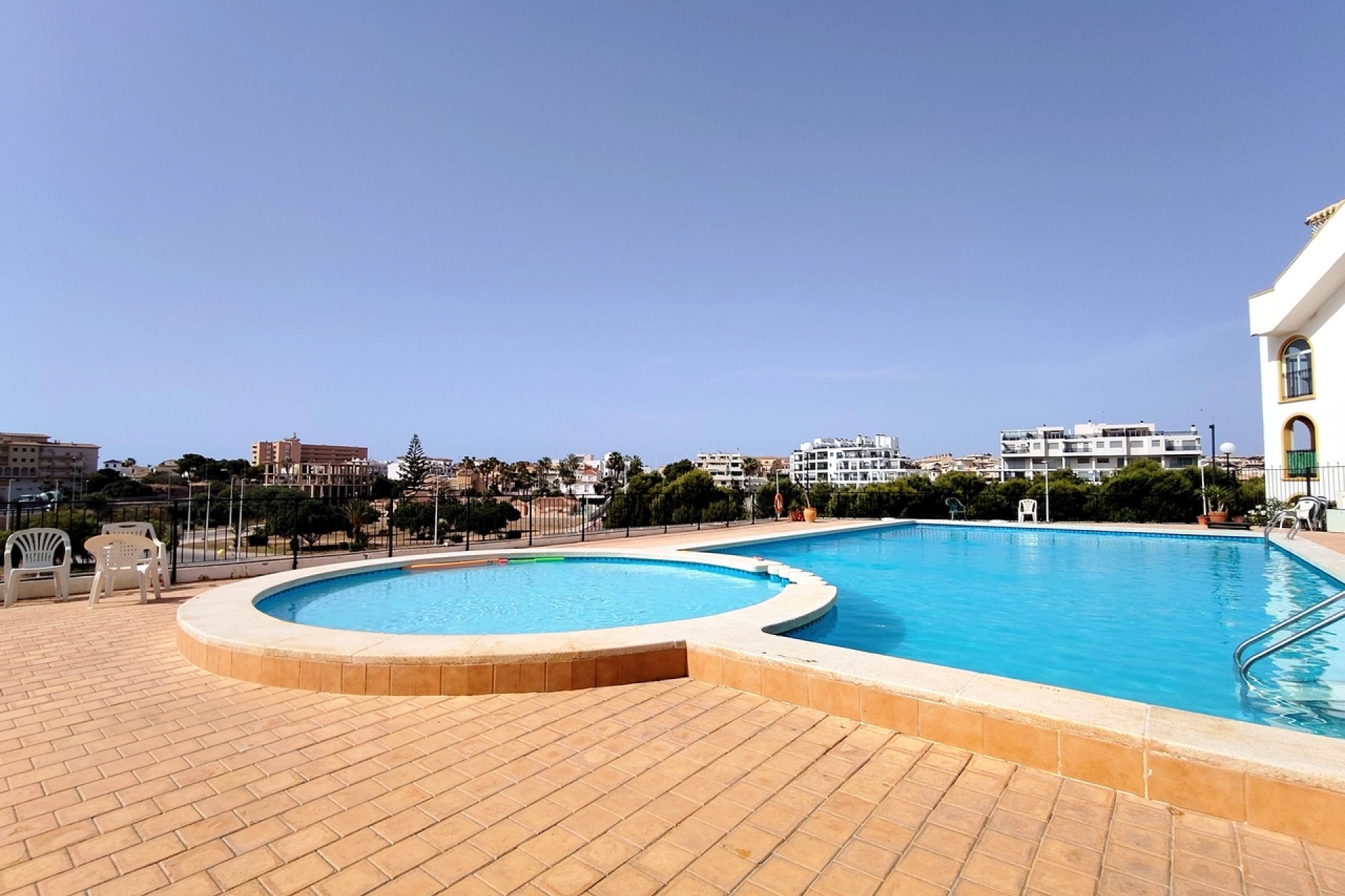 Herverkoop - Appartement -
La Zenia - Costa Blanca