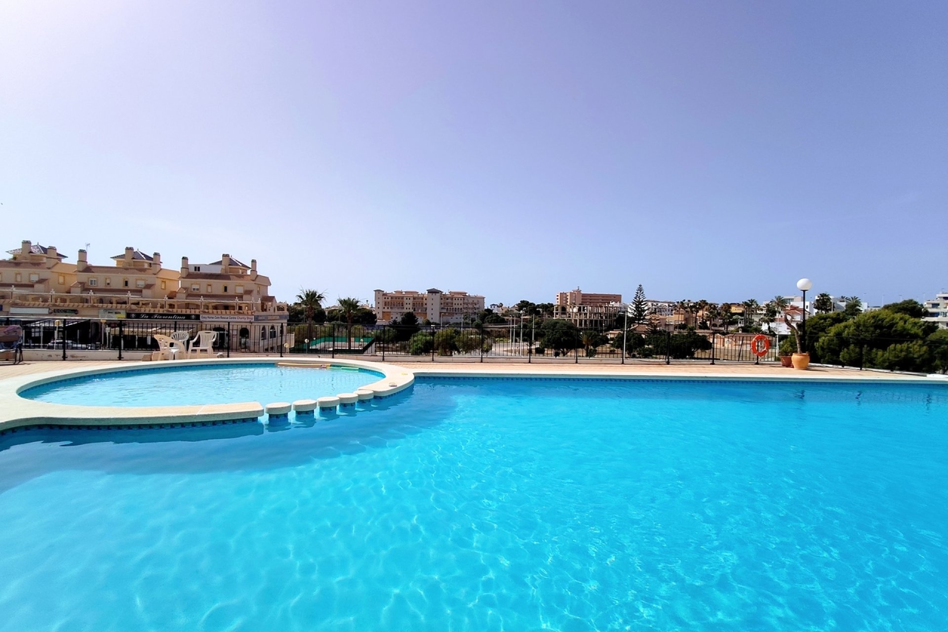 Herverkoop - Appartement -
La Zenia - Costa Blanca