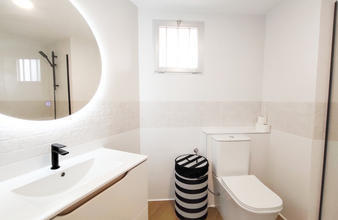 Herverkoop - Appartement -
La Zenia - Costa Blanca