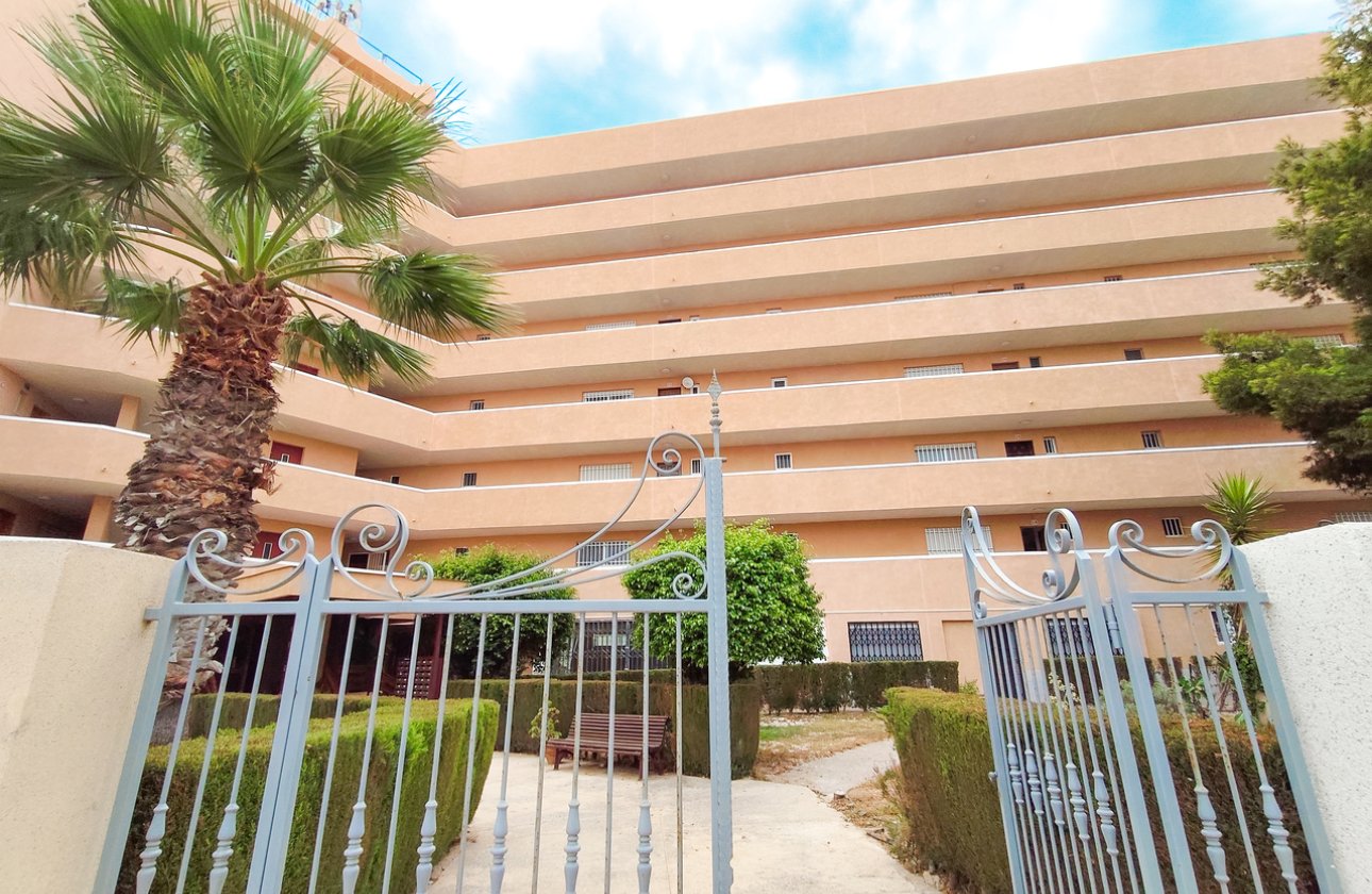 Herverkoop - Appartement -
La Zenia - Costa Blanca