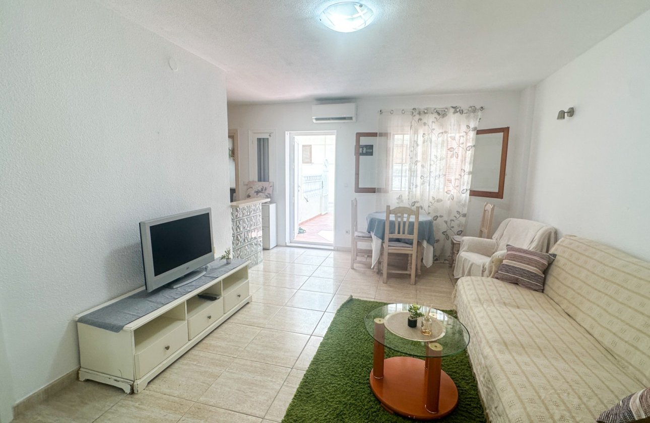 Herverkoop - Appartement -
La Zenia - Costa Blanca