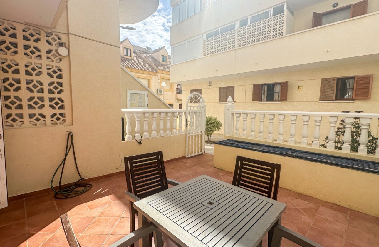 Herverkoop - Appartement -
La Zenia - Costa Blanca