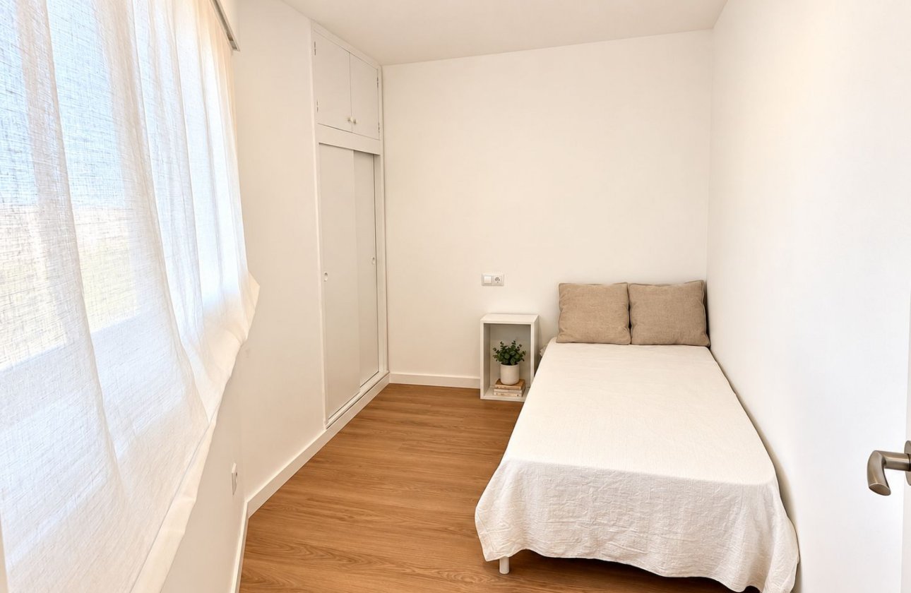 Herverkoop - Appartement -
La Zenia - Costa Blanca
