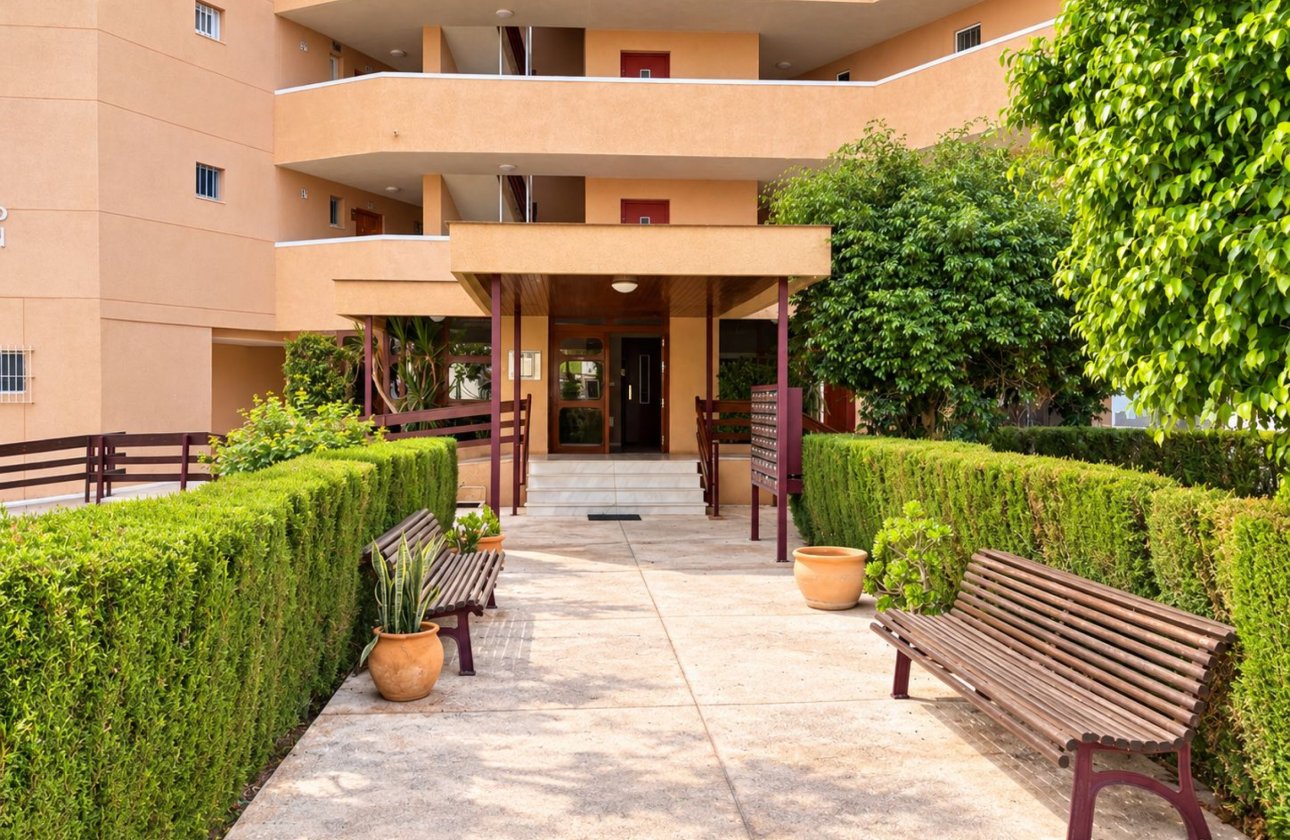 Herverkoop - Appartement -
La Zenia - Costa Blanca