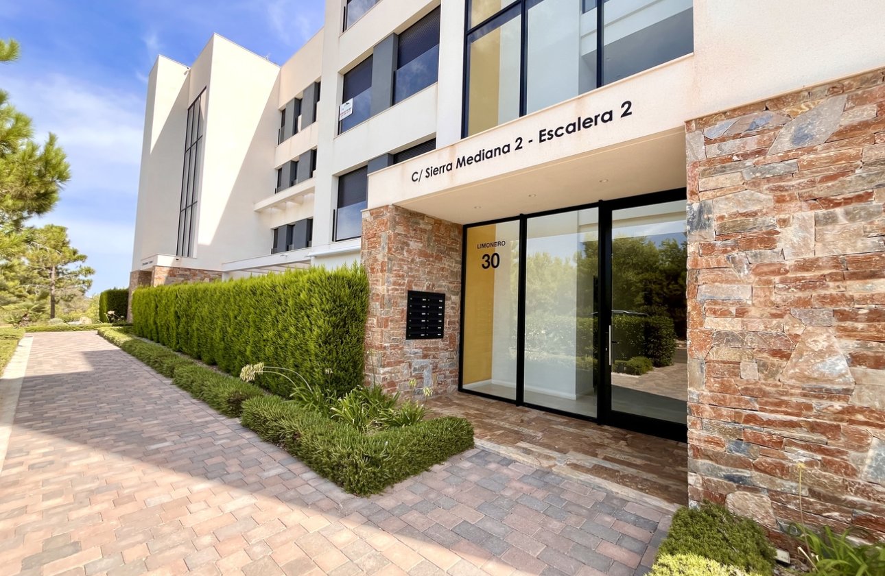 Herverkoop - Appartement -
Las Colinas Golf - Costa Blanca