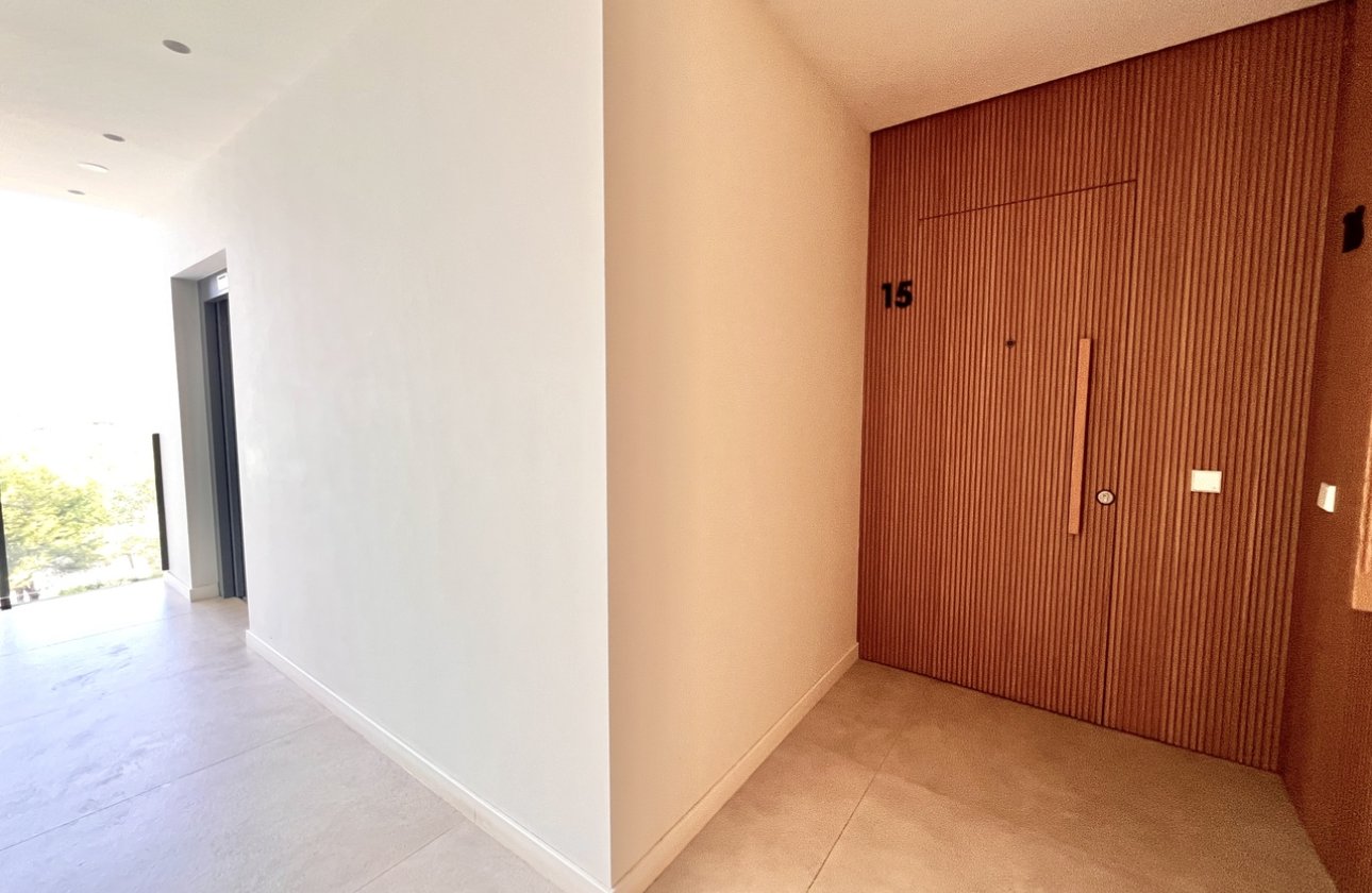 Herverkoop - Appartement -
Las Colinas Golf - Costa Blanca